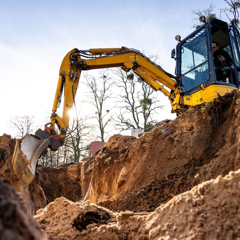 Excavation contractors at work | CiEX